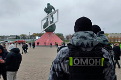 Столичные росгвардейцы обеспечили правопорядок в ходе футбольного матча РПЛ
