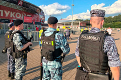 Охрану ОП и безопасность на футбольном матче в Москве обеспечила Росгвардия между командами «Спартак» (Москва) - «Оренбург» (Оренбург).