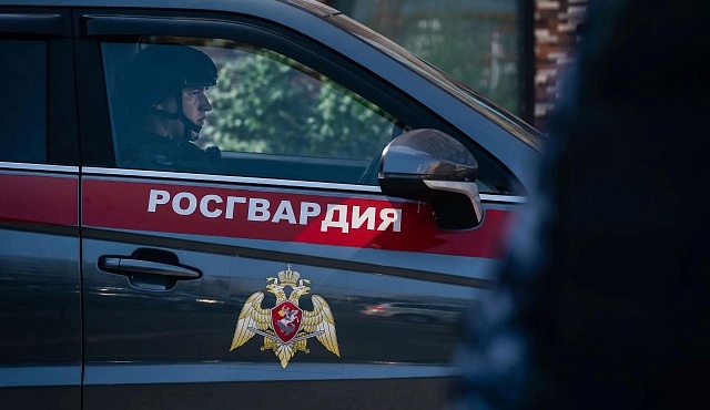 Московские росгвардейцы задержали гражданку, совершившую серию краж из супермаркета