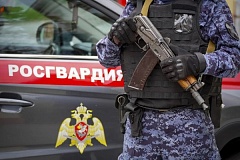 В г. Москве росгвардейцы задержали мужчину с крупной партией наркотиков